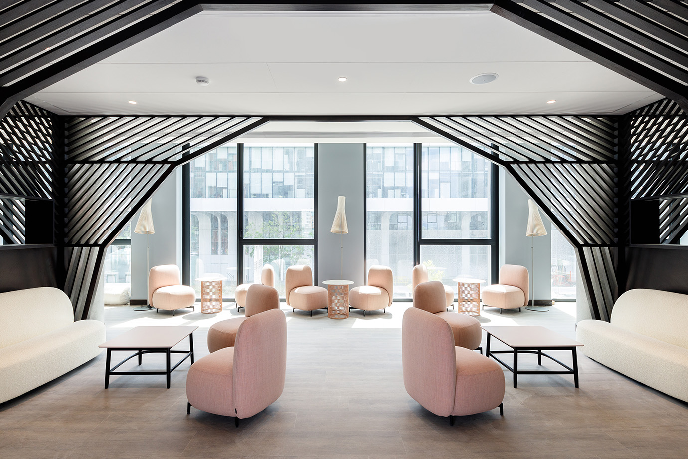 Okko-Hotels©tiltandshoot